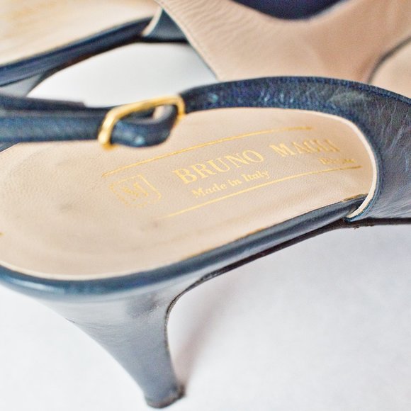 Bruno Magli Vintage Size 10 B Heeled Peep Toe Sandals with Polka Dot Bow - Picture 14 of 14